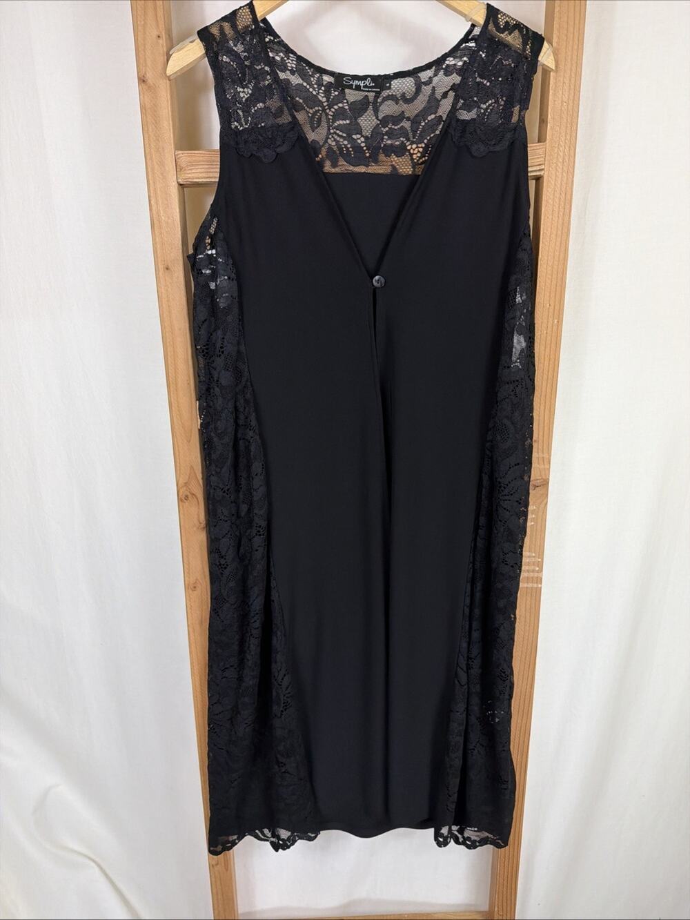NWT Sympli Black Long Vest Top SZ SM Sleeveless Duster Made in Canada Travel